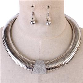 Omega Choker Necklace Set