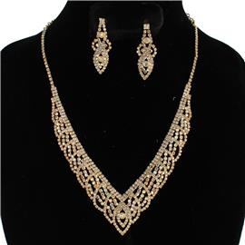 Rhinestones V Shaped Necklace Set