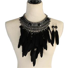 Metal Feather Necklace Set