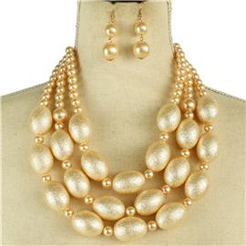 Three Layereds Oval Pearls Necklace Set