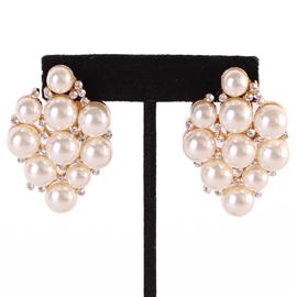 Pearl Casting Clip-On Earring