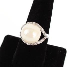 Rhinestone Pearl Ring