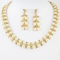 Pearl Necklace Set