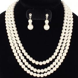 Pearl Necklace Set