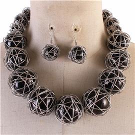 Metal Wrapped Pearl Necklace Set