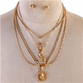 Four Layereds Necklace Set