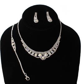 JR Round 3 Pcs Necklace Set