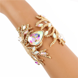 Meatl Crystal Cuff Bangle