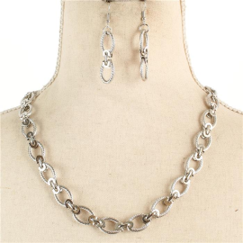 Fashion Metal Necklace Set