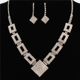 Rhinestone Necklace Set