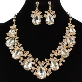 Crystal Necklace Set