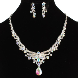 Crystal Necklace Set