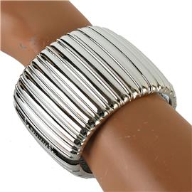 Metal Fashion Bangle