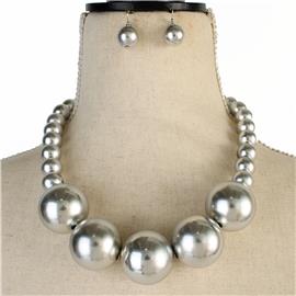 Metal Fashion Ball Necklace Set