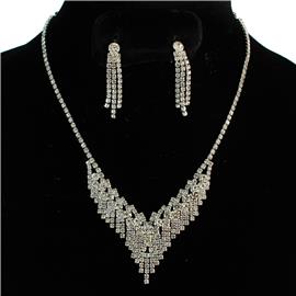 Rhinestone Jr V Shaped Necklace Set