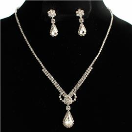 Rhinestone Jr Teardrop Necklace Set