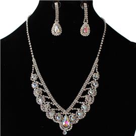 Rhinestones Teardrop Necklace Set