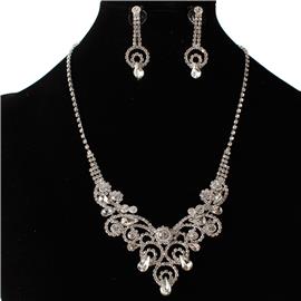 Rhinestones Swirl Necklace Set