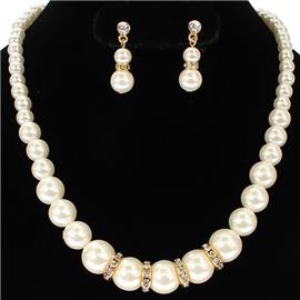 Pearl Necklace Set