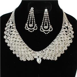 Rhinestones Teardrop Necklace Set