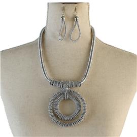 Fashio Cord Round Necklace Set