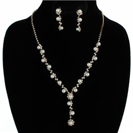 Pearl Flower With Rhinestones Necklace Set