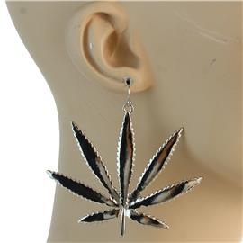 Metal Cannibis Earring