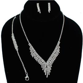 JR Rhinestones 3 Pcs Casting Necklace Set