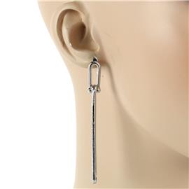 Metal Dangling Earring