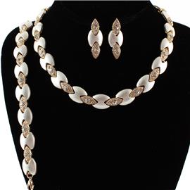 Metal 3 pc Necklace Set