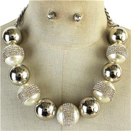 Pearl With Metal Necklace Set