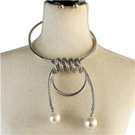 Metal Wire With Pearl Choker Set