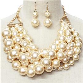 Pearl Layereds Necklace Set