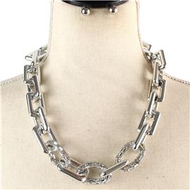 Linked Metal Necklace Set