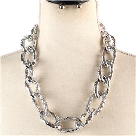 Linked Metal Necklace Set