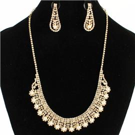 Rhinestone Pearl Necklace Set