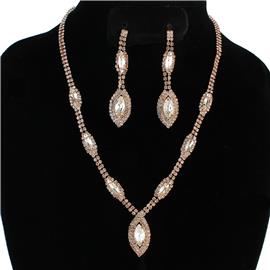 Rhinestone Oval Necklace Set