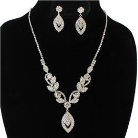 Rhimestones Teardrop Necklace Set