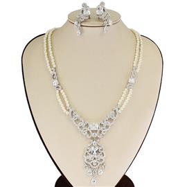 Cubic Zirconia Pearl Necklace Set