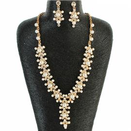 Pearl Drop Necklace Set