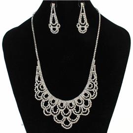 Rhinestone Wavy Necklace Set