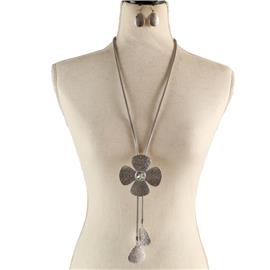 Metal Long Flower Necklace Set