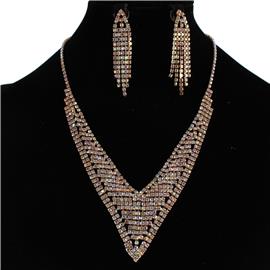 "Rhinestones Casting "V" Necklace Set "