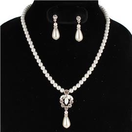 Pearl Drop Necklace Set