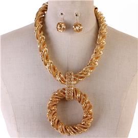 Metal Twisted Round Necklace Set