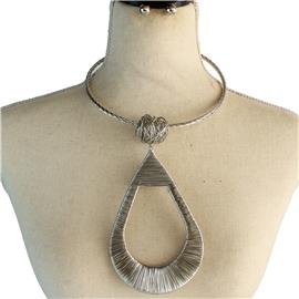 Wired Teardrop Necklace Set