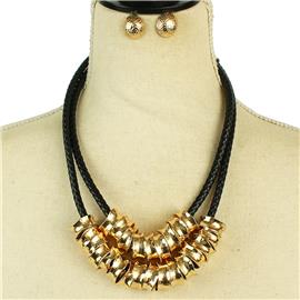 Fashion Necklace Set