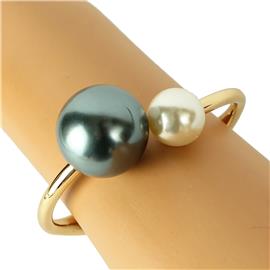 Metal Pearl Bangle