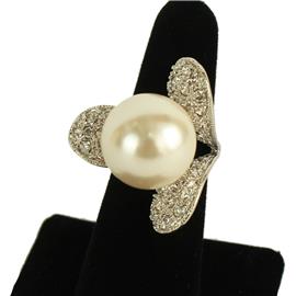 ""8" Pearl Cz Flower Ring "