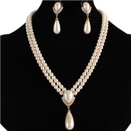 Pearl Teardrop Necklace Set